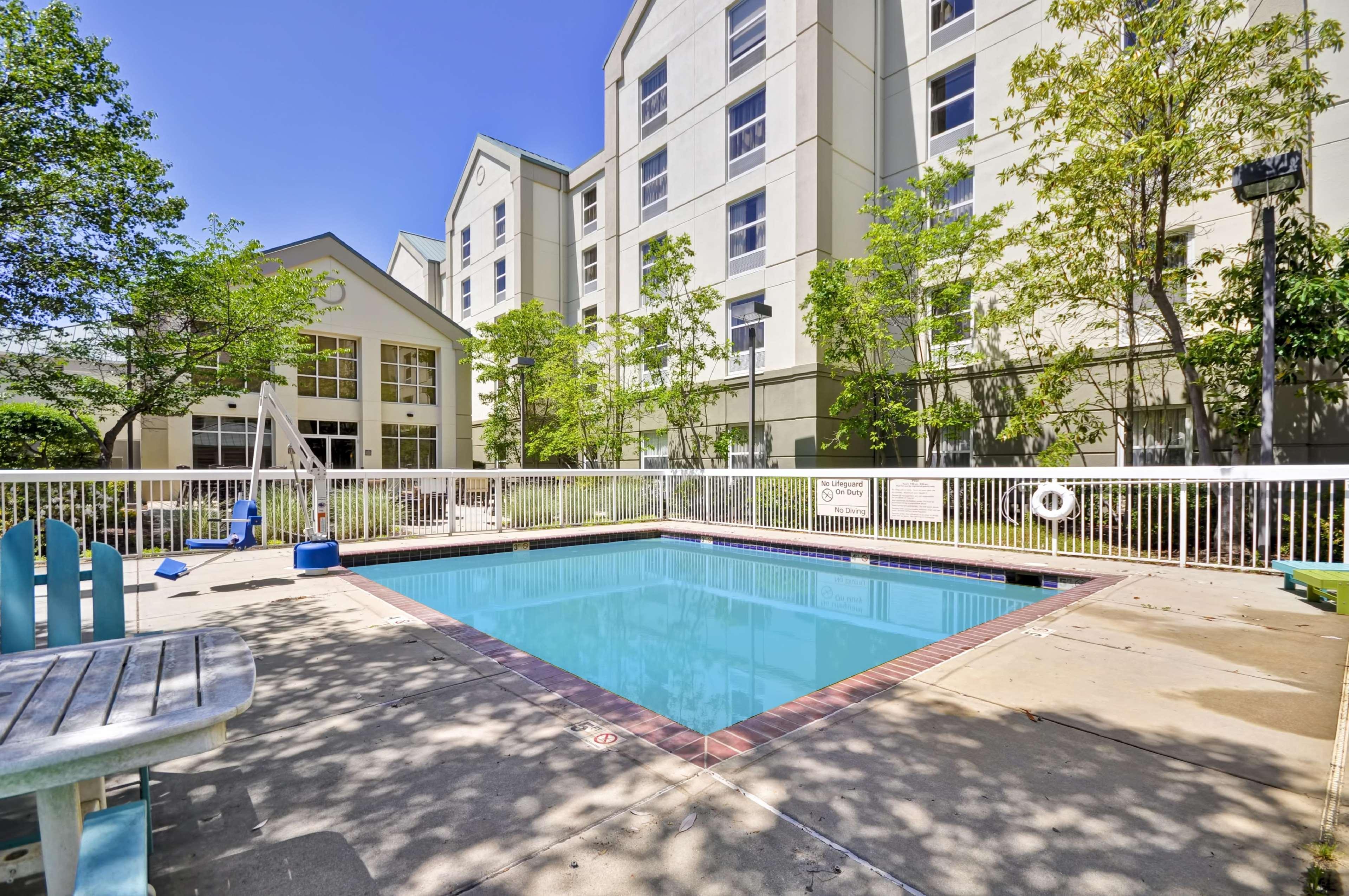 Hampton Inn & Suites Memphis East Germantown Area Exterior photo